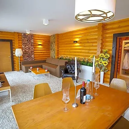 Deluxe House Glavatarski Otel Kŭrdzhali